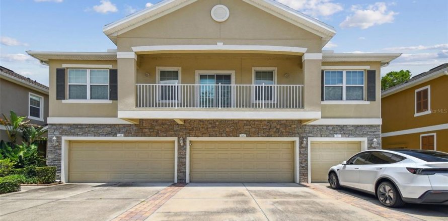 Adosado en Tampa, Florida 3 dormitorios, 137.5 m2 № 1835261