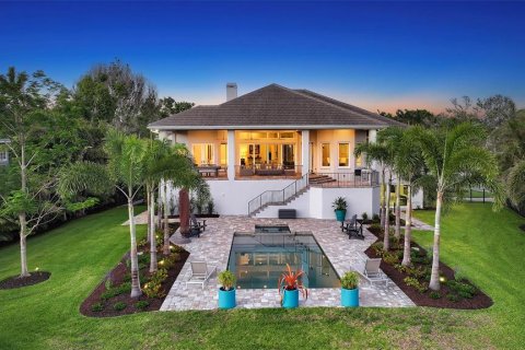 House in Sarasota, Florida 4 bedrooms, 345.69 sq.m. № 1745526 - photo 5