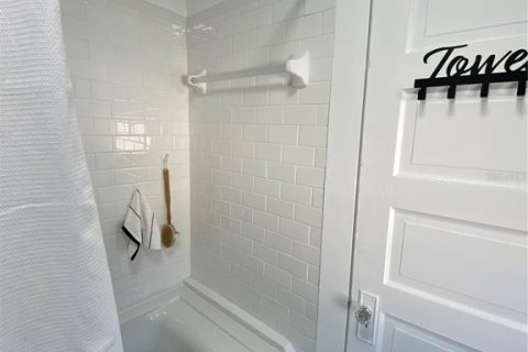 House in Bradenton, Florida 2 bedrooms, 89.19 sq.m. № 1529778 - photo 20