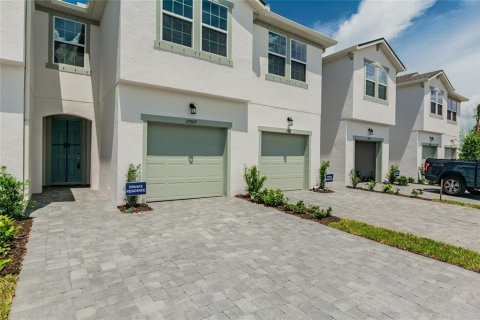 Touwnhouse à PARKVIEW AT LONG LAKE RANCH à Lutz, Floride 3 chambres, 154.87 m2 № 2148621