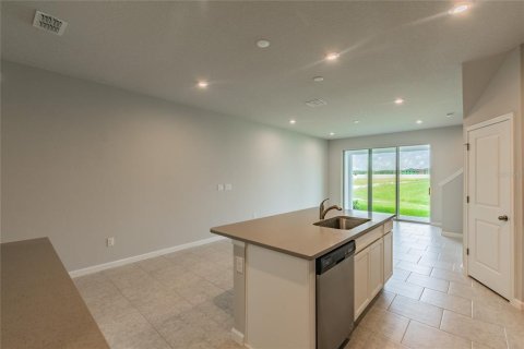 Touwnhouse à louer à Lutz, Floride: 3 chambres, 154.87 m2 № 2148621 - photo 7