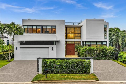 Villa ou maison à Bay Harbor Islands, Floride 7 chambres, 463.58 m2 № 2036770