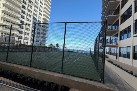 Condominio en venta en Fort Lauderdale, Florida, 1 dormitorio, 76.64 m2 № 1999117 - foto 24