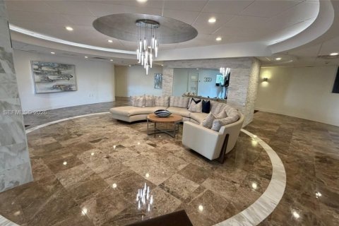 Condominio en venta en Fort Lauderdale, Florida, 1 dormitorio, 76.64 m2 № 1999117 - foto 13