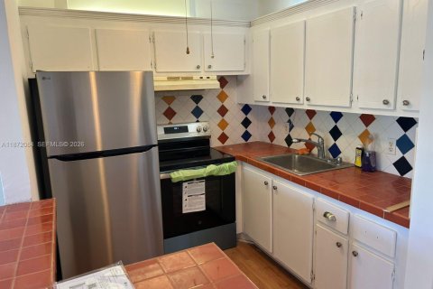 Copropriété à vendre à Deerfield Beach, Floride: 1 chambre, 65.03 m2 № 2153662 - photo 2