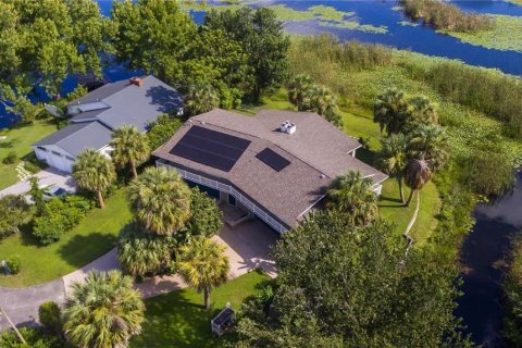 House in Summerfield, Florida 5 bedrooms, 345.88 sq.m. № 1853502 - photo 1
