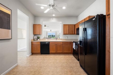 House in Brooksville, Florida 3 bedrooms, 135.64 sq.m. № 2430622 - photo 12