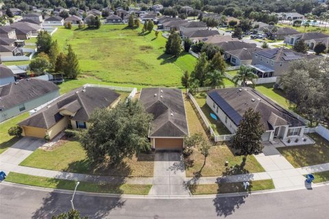House in Brooksville, Florida 3 bedrooms, 135.64 sq.m. № 2430622 - photo 30