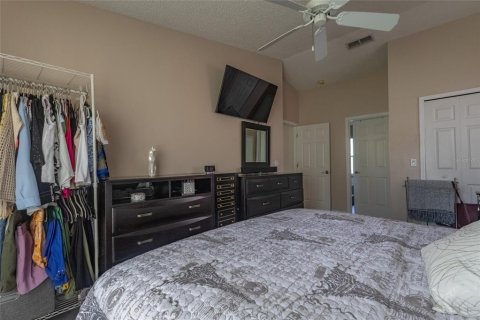 Casa en venta en Palm Coast, Florida, 3 dormitorios, 147.44 m2 № 2386528 - foto 12