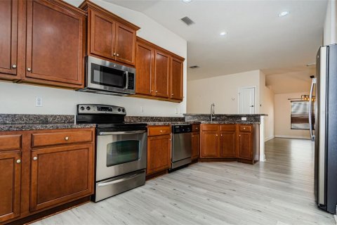 Casa en venta en Tampa, Florida, 4 dormitorios, 171.59 m2 № 1815325 - foto 14