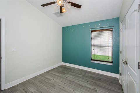Casa en venta en Tampa, Florida, 4 dormitorios, 171.59 m2 № 1815325 - foto 30