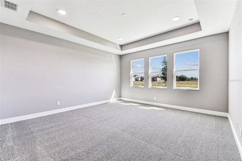 Casa en venta en Zephyrhills, Florida, 4 dormitorios, 236.53 m2 № 1813757 - foto 18