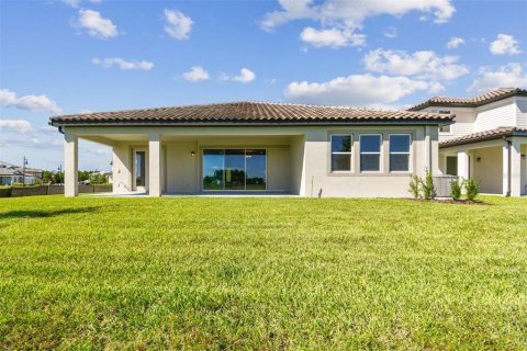 Casa en venta en Zephyrhills, Florida, 4 dormitorios, 236.53 m2 № 1813757 - foto 29