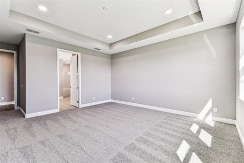 Casa en venta en Zephyrhills, Florida, 4 dormitorios, 236.53 m2 № 1813757 - foto 17