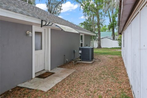 House in Bushnell, Florida 2 bedrooms, 117.06 sq.m. № 2110019 - photo 23