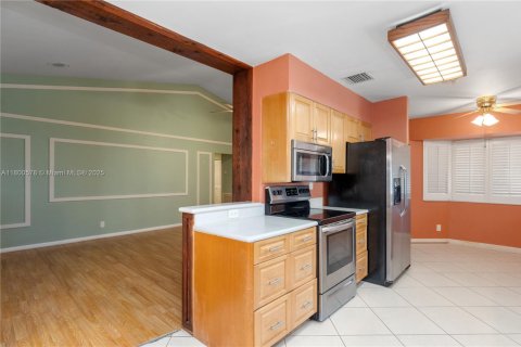 Villa ou maison à vendre à Plantation, Floride: 3 chambres, 142.7 m2 № 1937665 - photo 18