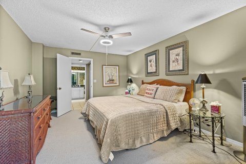Condo in Vero Beach, Florida, 2 bedrooms  № 2176503 - photo 20