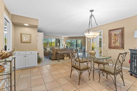 Condo in Vero Beach, Florida, 2 bedrooms  № 2176503 - photo 4