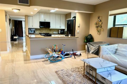 Condominio en venta en Tamarac, Florida, 2 dormitorios, 137.5 m2 № 1861135 - foto 4
