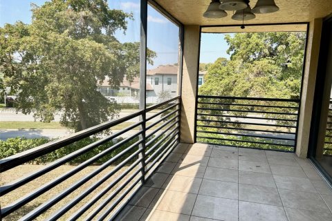Condominio en venta en Tamarac, Florida, 2 dormitorios, 137.5 m2 № 1861135 - foto 25