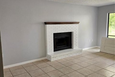 Apartment in Tavares, Florida 2 bedrooms, 92.9 sq.m. № 1913645 - photo 8