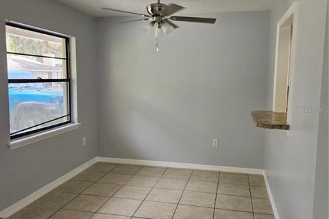 Apartment in Tavares, Florida 2 bedrooms, 92.9 sq.m. № 1913645 - photo 5