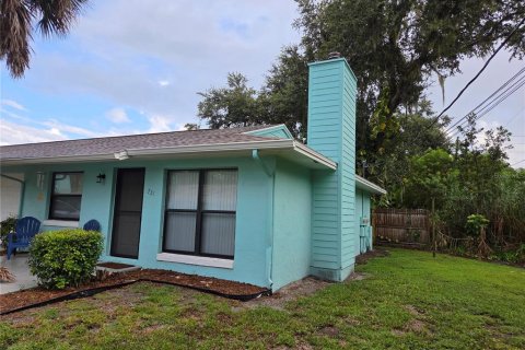 Apartment in Tavares, Florida 2 bedrooms, 92.9 sq.m. № 1913645 - photo 3