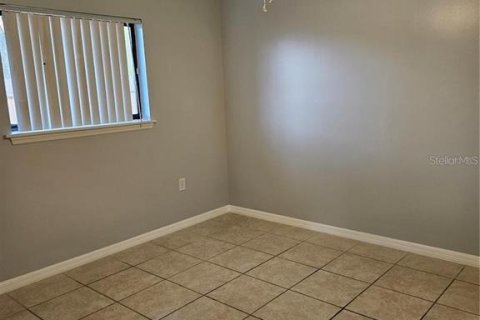 Apartment in Tavares, Florida 2 bedrooms, 92.9 sq.m. № 1913645 - photo 11