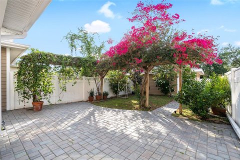 Adosado en venta en Tampa, Florida, 3 dormitorios, 139.35 m2 № 1679134 - foto 28