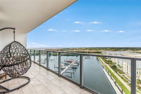 Condo in Tampa, Florida, 3 bedrooms  № 1870957 - photo 25