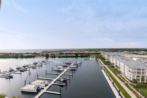 Condo in Tampa, Florida, 3 bedrooms  № 1870957 - photo 27