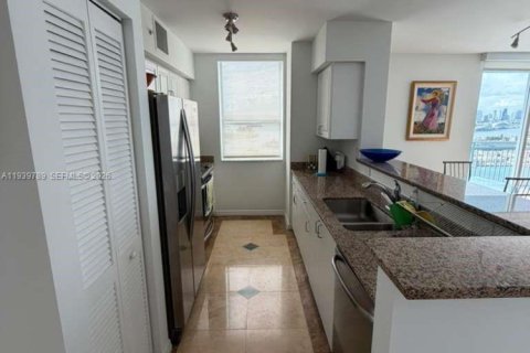 Купить кондоминиум в Майами-Бич, Флорида 2 спальни, 104.98м2, № 1997664 - фото 7