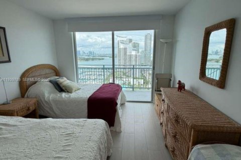 Купить кондоминиум в Майами-Бич, Флорида 2 спальни, 104.98м2, № 1997664 - фото 17