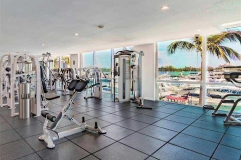 Купить кондоминиум в Майами-Бич, Флорида 2 спальни, 104.98м2, № 1997664 - фото 24