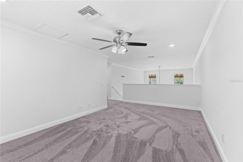 Commercial property in Tampa, Florida 12 bedrooms, 748.79 sq.m. № 2384107 - photo 20