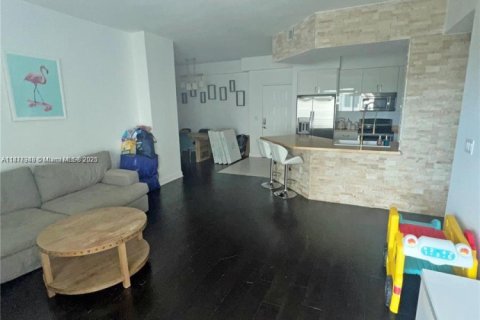 Copropriété à louer à Hollywood, Floride: 2 chambres, 129.97 m2 № 1981848 - photo 23