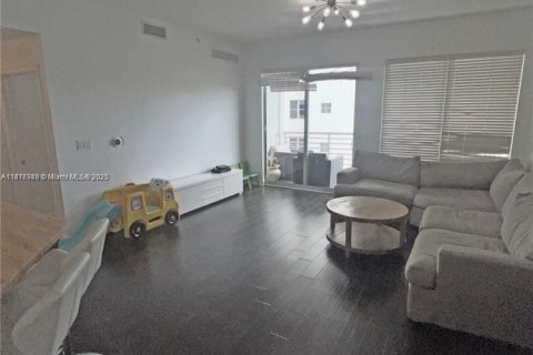 Copropriété à louer à Hollywood, Floride: 2 chambres, 129.97 m2 № 1981848 - photo 22