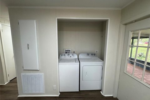 Apartamento en alquiler en Floral City, Florida, 2 dormitorios, 98.1 m2 № 1901802 - foto 13