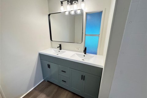 Apartamento en alquiler en Floral City, Florida, 2 dormitorios, 98.1 m2 № 1901802 - foto 21