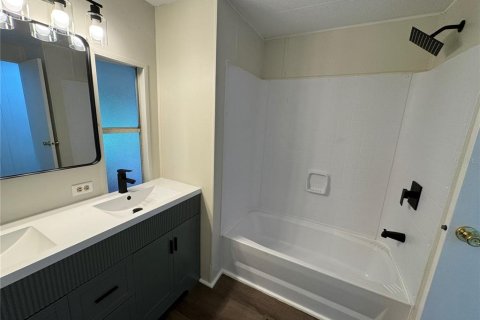 Apartamento en alquiler en Floral City, Florida, 2 dormitorios, 98.1 m2 № 1901802 - foto 24