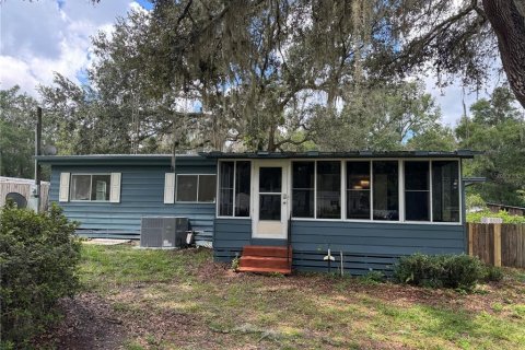 Apartamento en alquiler en Floral City, Florida, 2 dormitorios, 98.1 m2 № 1901802 - foto 1