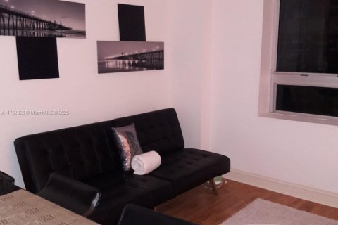 Copropriété à vendre à Miami, Floride: 2 chambres, 78.97 m2 № 1985266 - photo 7