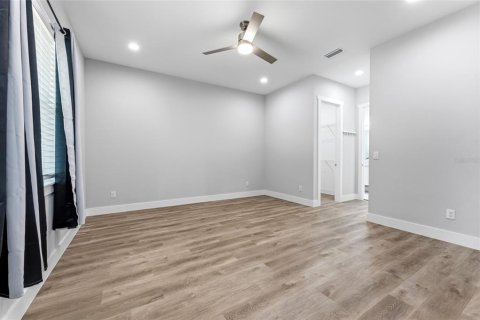 Villa ou maison à vendre à Tampa, Floride: 4 chambres, 212.93 m2 № 2151574 - photo 21