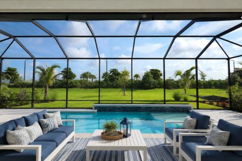 House in Port St. Lucie, Florida 3 bedrooms, 219.99 sq.m. № 2280738 - photo 30