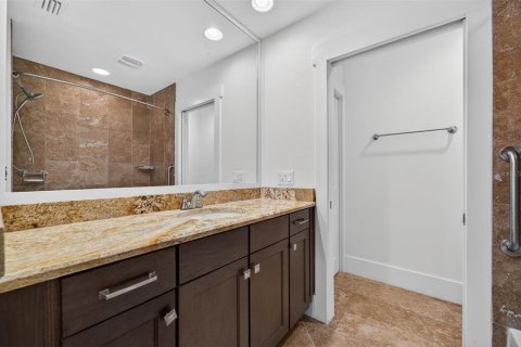 Townhouse in Winter Park, Florida 3 bedrooms, 188.59 sq.m. № 2215873 - photo 30