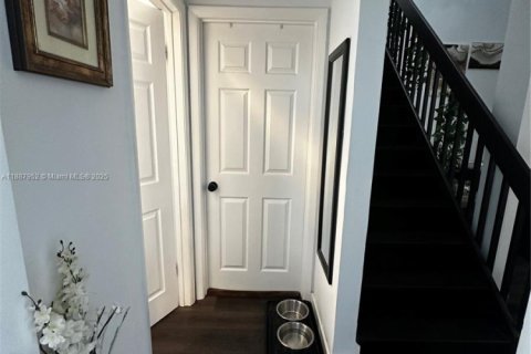 Adosado en alquiler en Coral Springs, Florida, 2 dormitorios, 112.69 m2 № 1949056 - foto 25