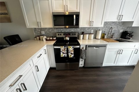 Adosado en alquiler en Coral Springs, Florida, 2 dormitorios, 112.69 m2 № 1949056 - foto 6