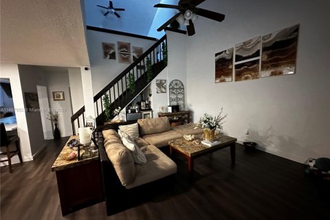 Adosado en alquiler en Coral Springs, Florida, 2 dormitorios, 112.69 m2 № 1949056 - foto 11