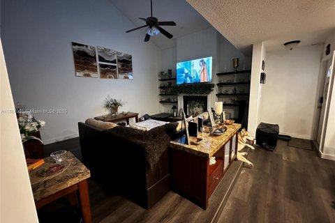 Adosado en alquiler en Coral Springs, Florida, 2 dormitorios, 112.69 m2 № 1949056 - foto 13