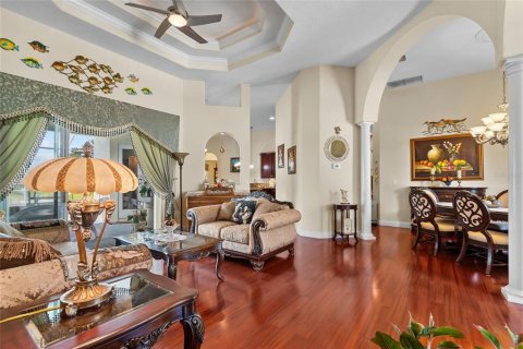 House in Palm Coast, Florida 4 bedrooms, 238.67 sq.m. № 1840631 - photo 8